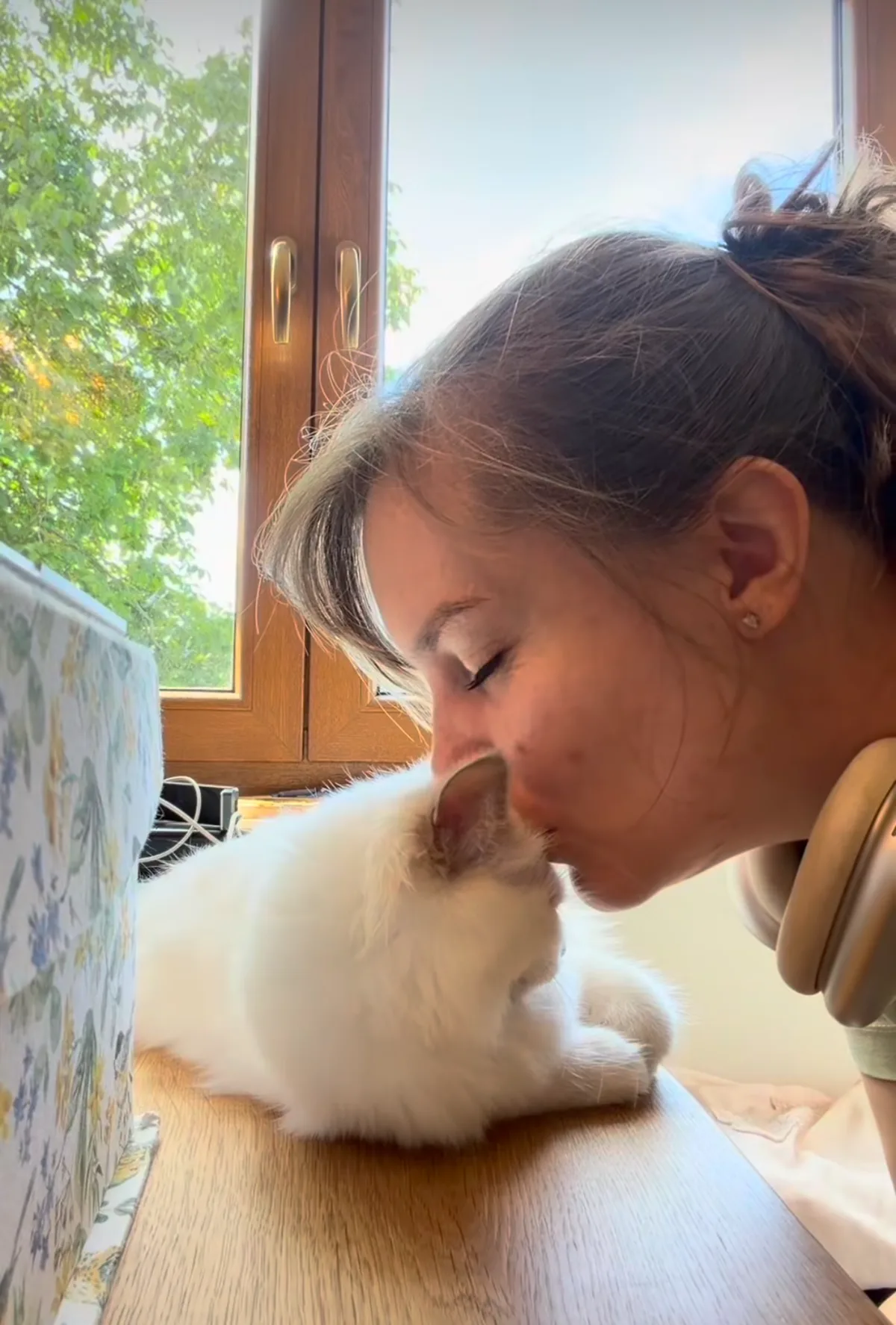 Ramona mit ihrer Katze
